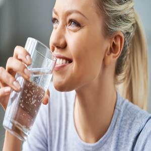 نوشیدن آب و سلامتی دندان 2