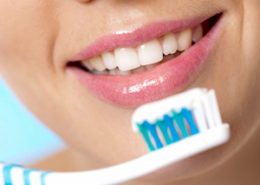 مراقبت از دهان و دندان دندانپزشکی آراسته [object object] مراقبت های پس از درمان ریشه 2 260x185  مطالب دندانپزشکی 2 260x185