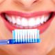 مسواک زدن  دهان شویه ها و تاثیر آنها بر سلامت دهان و دندان toothbrush 80x80