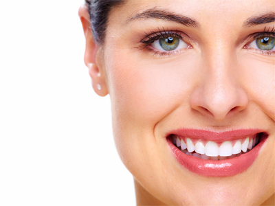 لبخند لثه ای 65 65 دندانپزشکی آرسته در شیراز لبخند لثه ای لبخند لثه ای 65