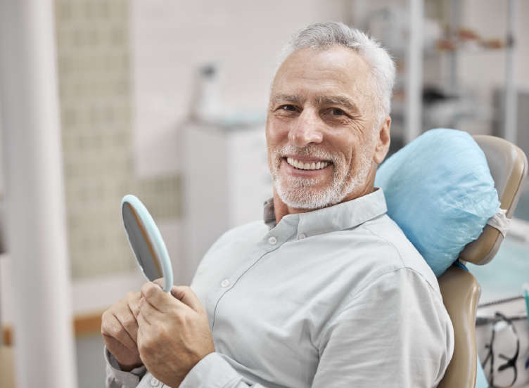 Advantages of dental implants  ایمپلنت چگونه زندگی شما را تغییر میدهد؟ di image one